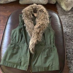 Vest with faux collar